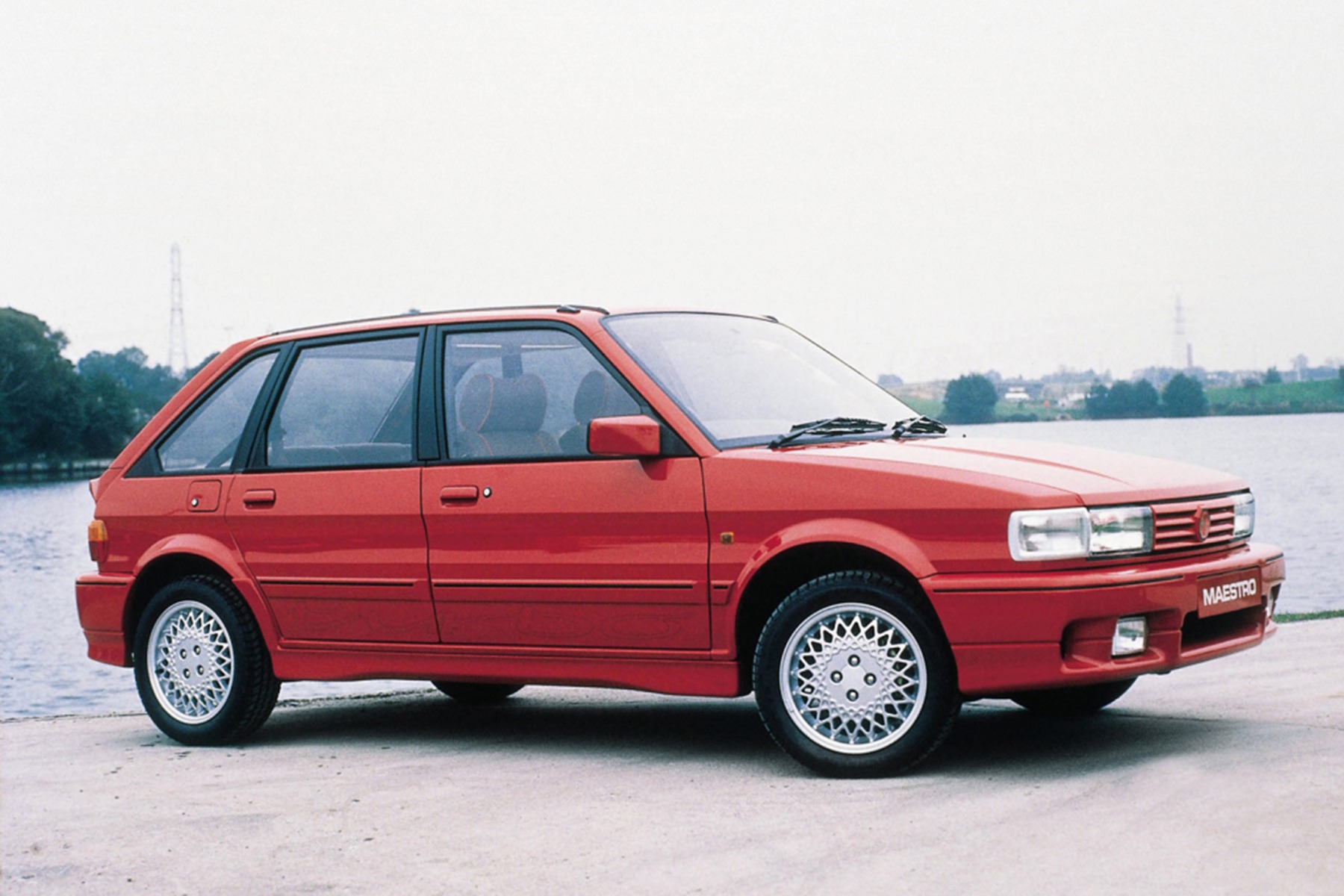1983 год MG Maestro